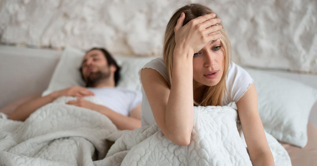 découvrez les principales causes de la baisse de libido chez la femme et explorez des solutions efficaces pour retrouver une vie intime épanouie.