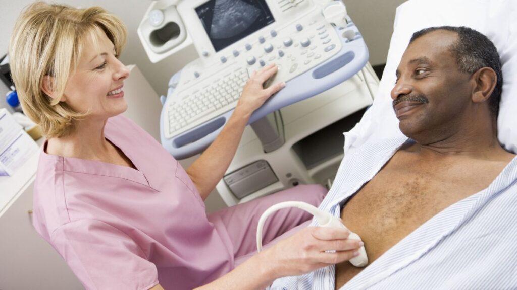 découvrez comment un algorithme innovant permet le dépistage précoce des maladies du foie pour une prise en charge rapide et efficace.