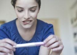 découvrez comment réaliser un test de grossesse précis grâce à votre smartphone, avec des applications et conseils fiables pour un résultat rapide et sûr.