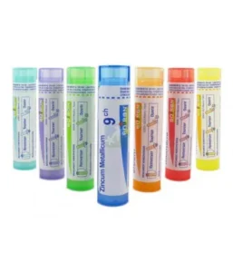 découvrez comment l'homéopathie peut aider à soulager les boutons de fièvre de manière naturelle et efficace.